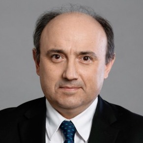 dr Paweł Grzejszczak