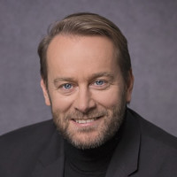dr Krzysztof Wiater
